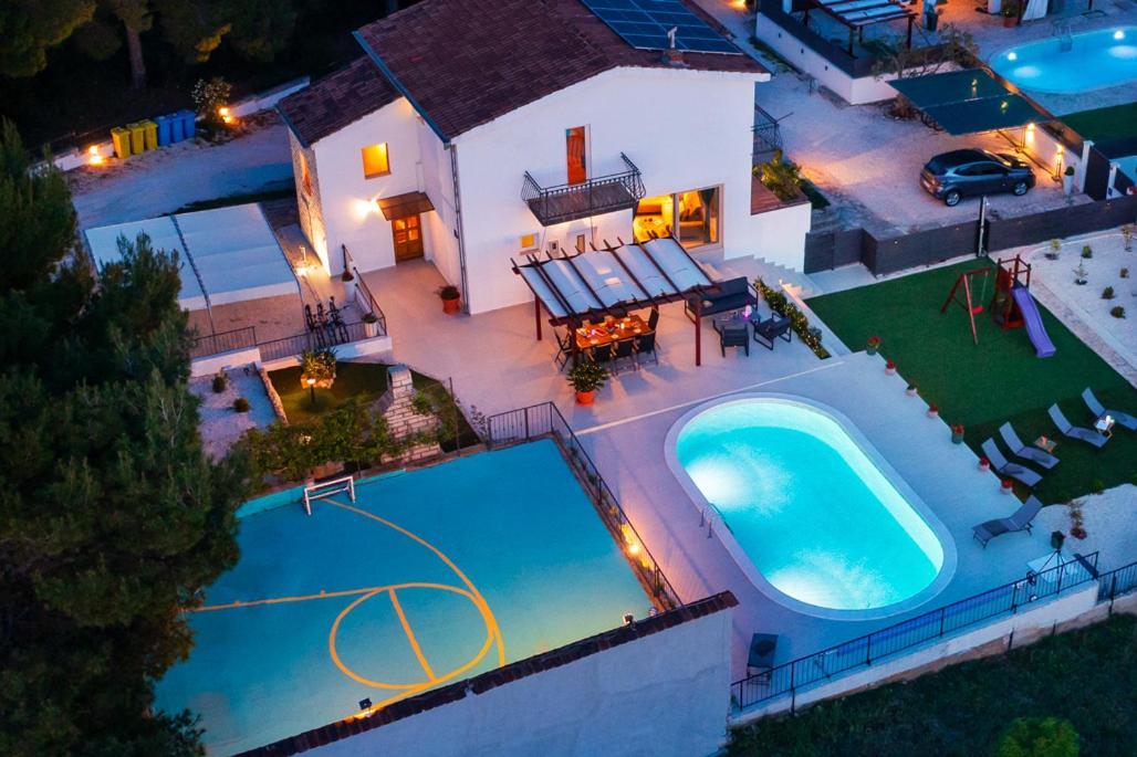 Villa Plenca - Heated Pool ! Sibenik Bagian luar foto
